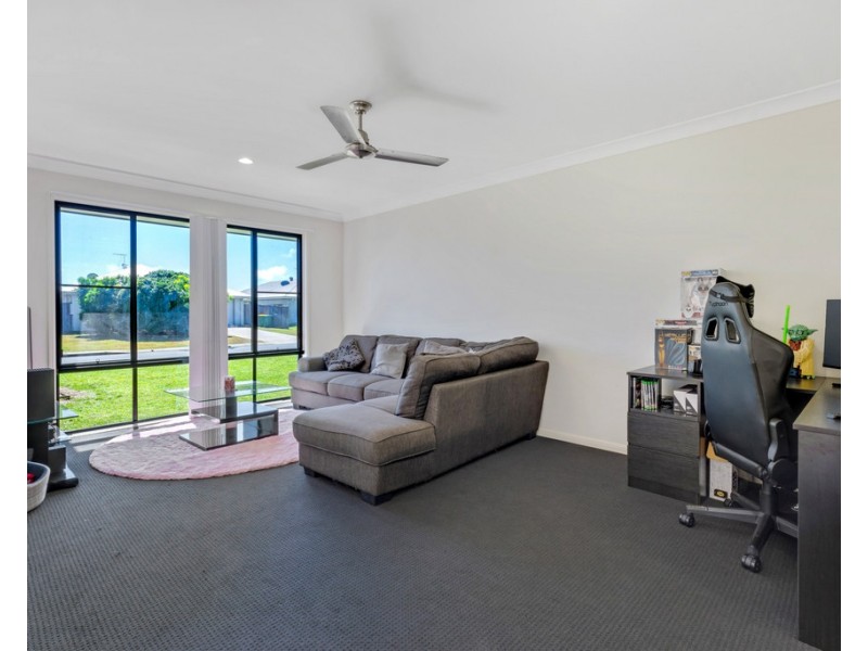 45 Galleon Circuit, Bucasia QLD 4750