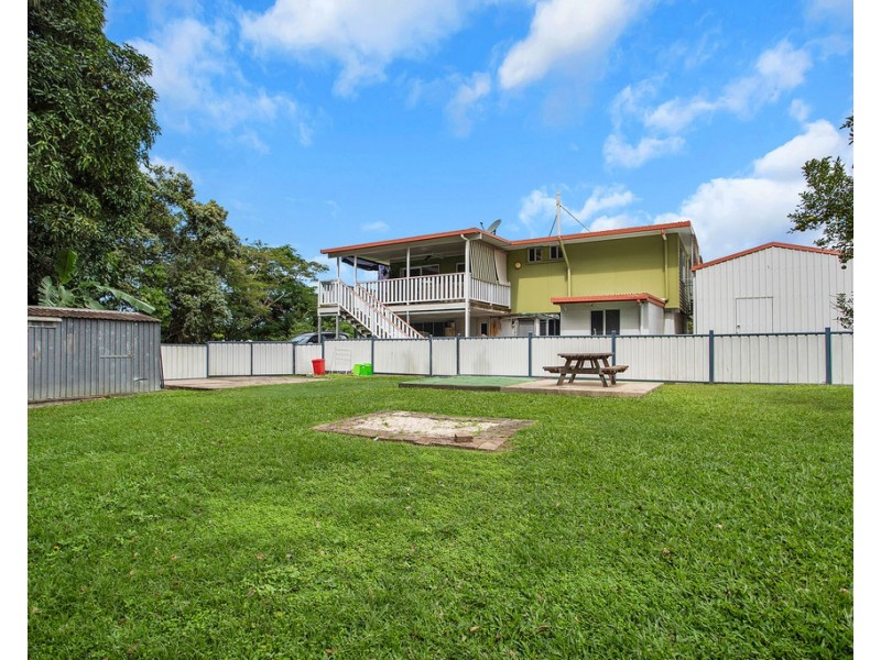 8 Pugsley Street, Walkerston QLD 4751