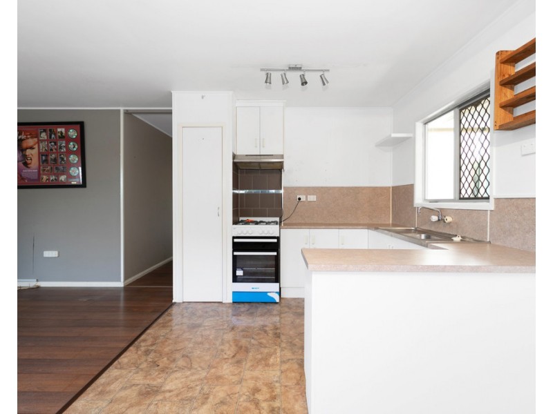 8 Pugsley Street, Walkerston QLD 4751
