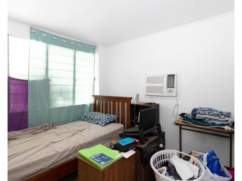 8 Pugsley Street, Walkerston QLD 4751
