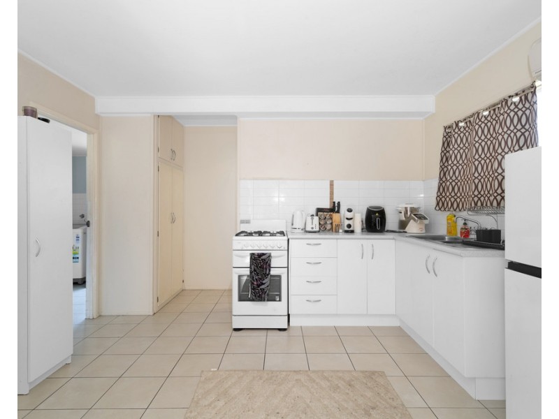 121 Paradise Street, South Mackay QLD 4740