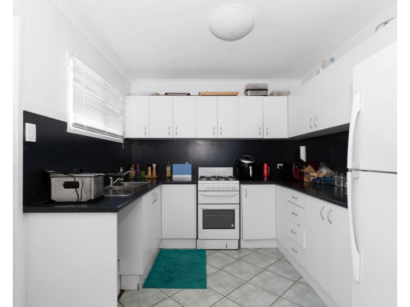121 Paradise Street, South Mackay QLD 4740