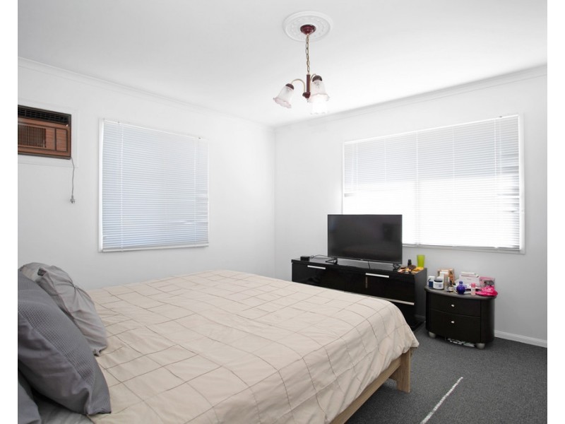 121 Paradise Street, South Mackay QLD 4740