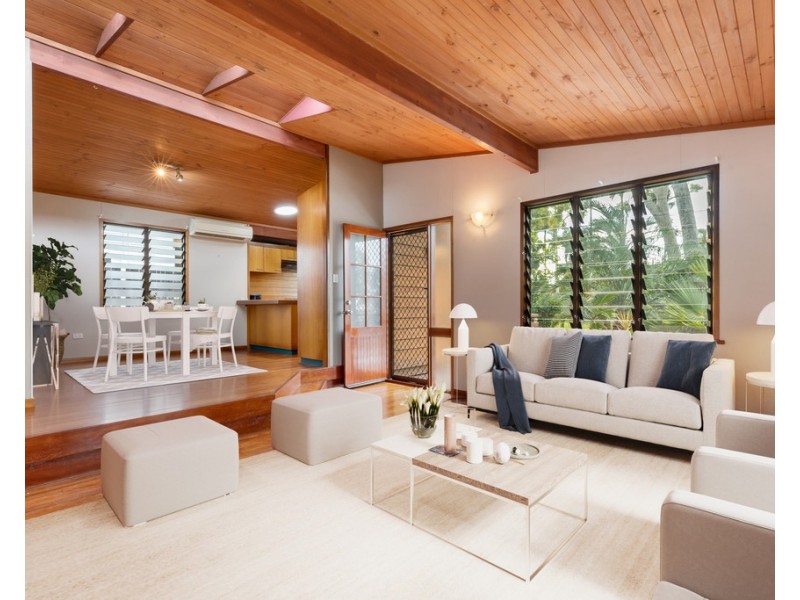 19 Mowlam Street, Eimeo QLD 4740