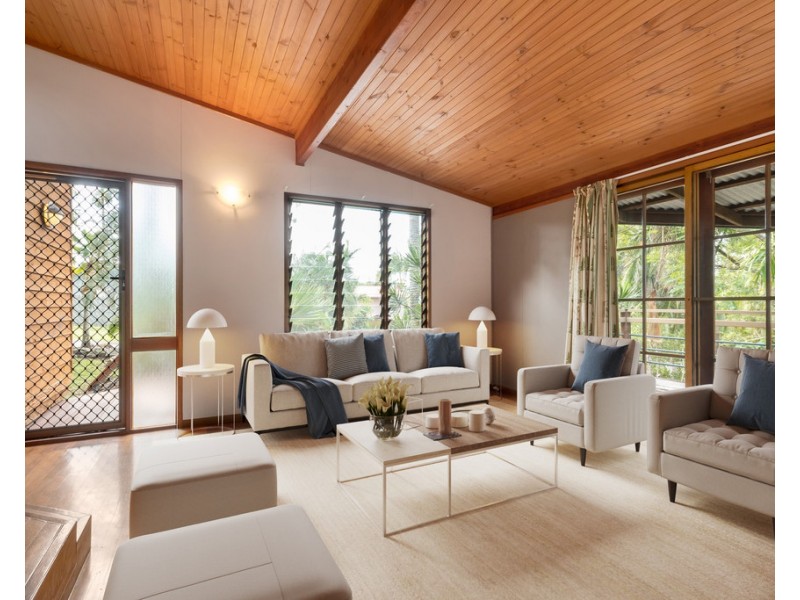 19 Mowlam Street, Eimeo QLD 4740