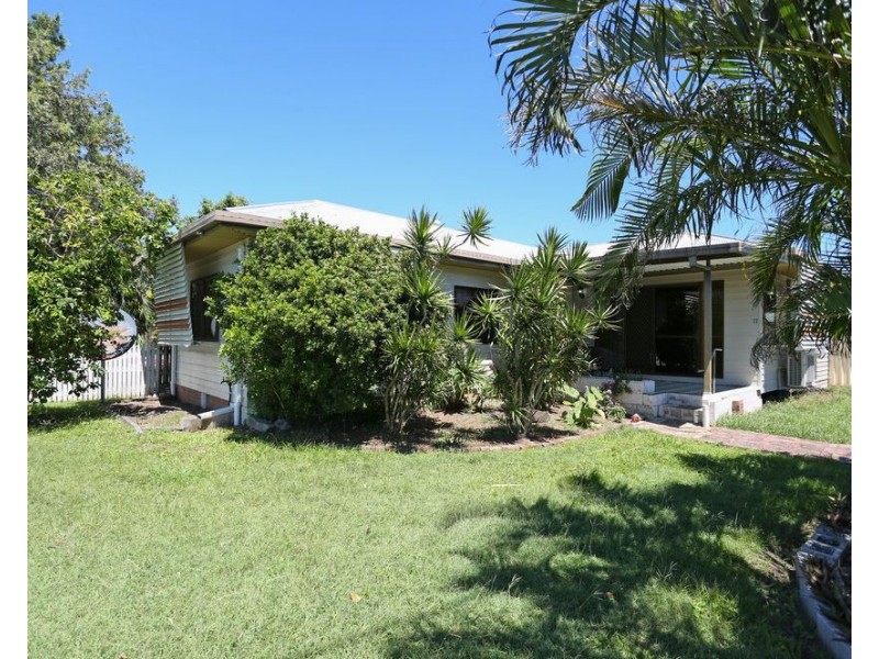11 Canberra Street, North Mackay QLD 4740