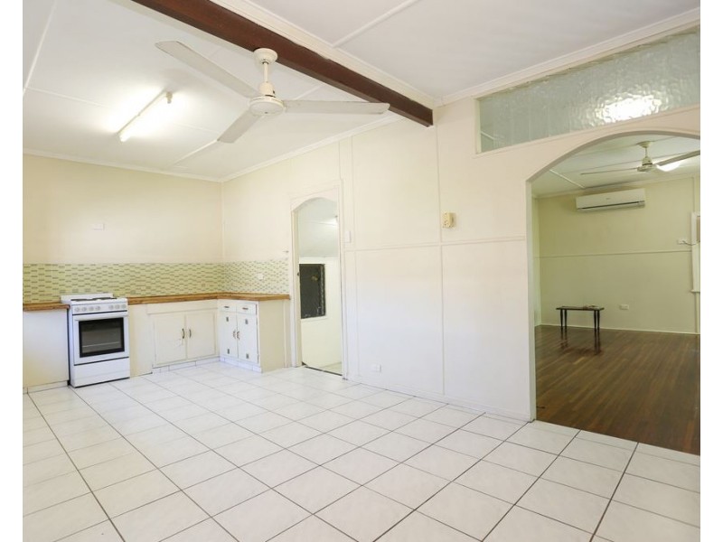 11 Canberra Street, North Mackay QLD 4740