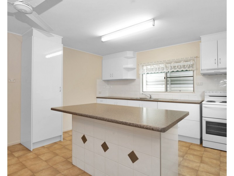 37 Boulton Street, South Mackay QLD 4740