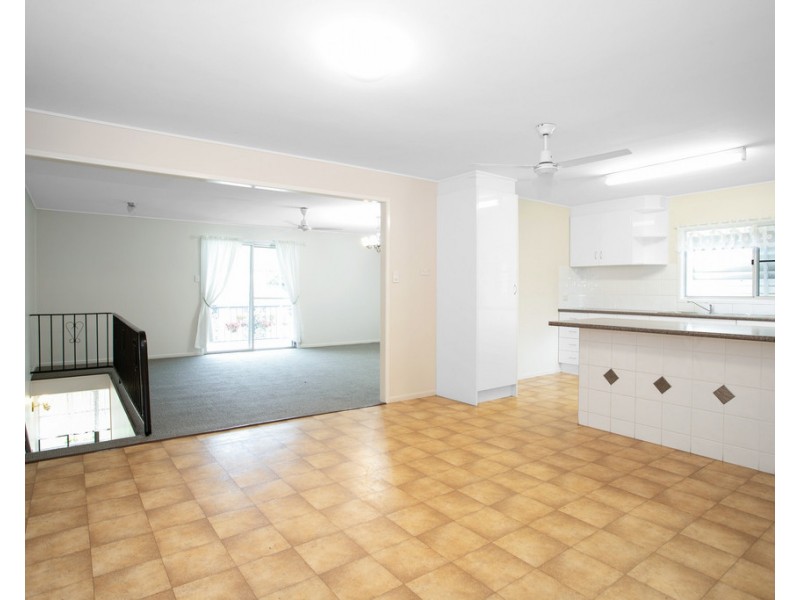 37 Boulton Street, South Mackay QLD 4740