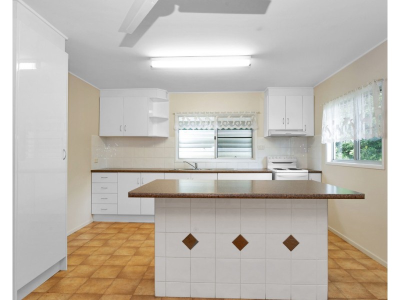 37 Boulton Street, South Mackay QLD 4740