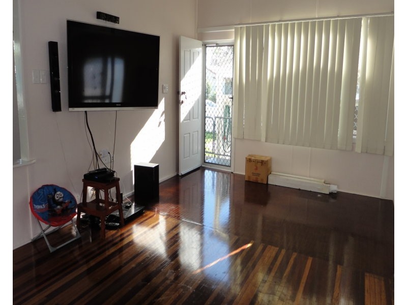 25 Scott Street, South Mackay QLD 4740