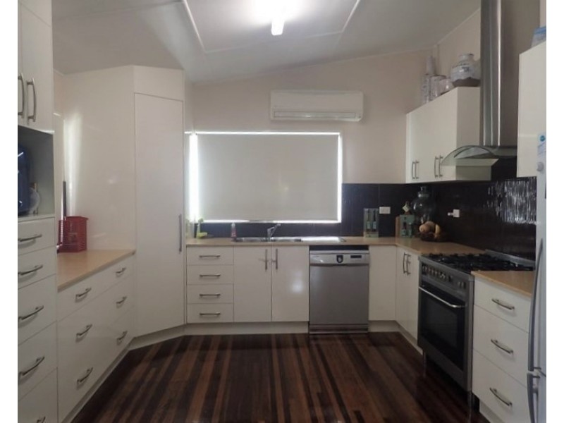 25 Scott Street, South Mackay QLD 4740