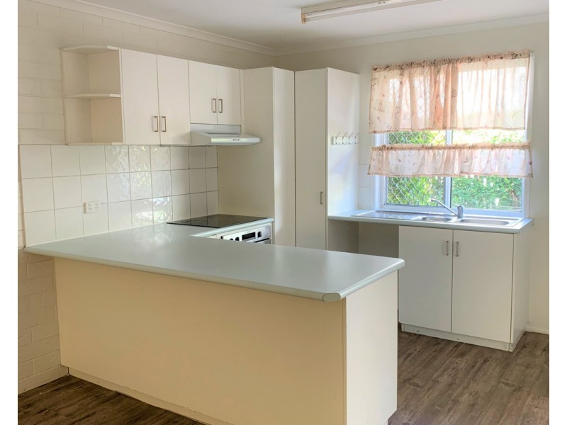 2/90 Milton Street, Mackay QLD 4740