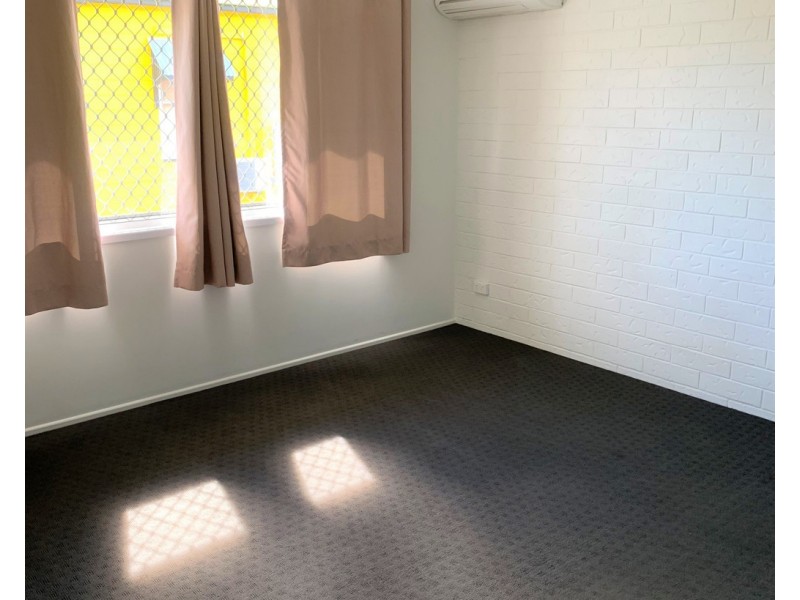 2/90 Milton Street, Mackay QLD 4740