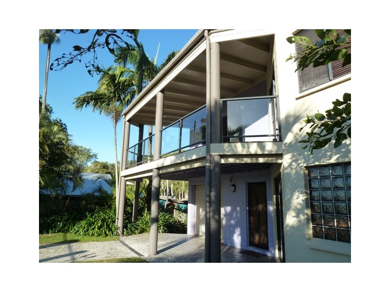 37 Slade Esplanade, Slade Point QLD 4740