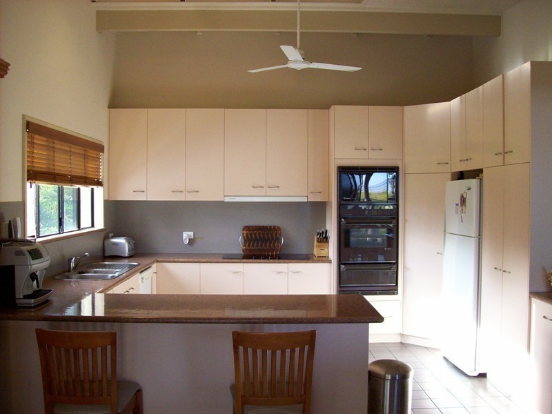 37 Slade Esplanade, Slade Point QLD 4740