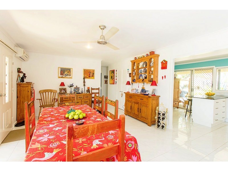 20 Paton Terrace, Slade Point QLD 4740