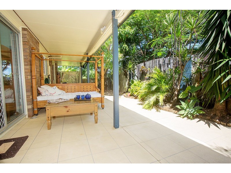 20 Paton Terrace, Slade Point QLD 4740