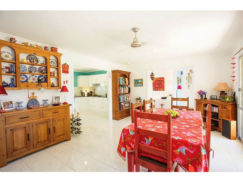 20 Paton Terrace, Slade Point QLD 4740