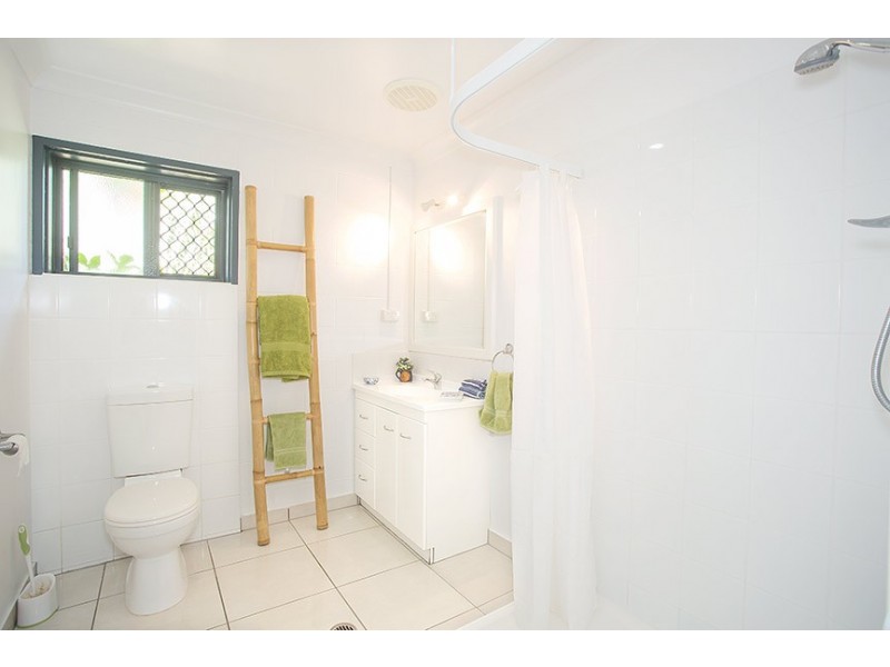 20 Paton Terrace, Slade Point QLD 4740