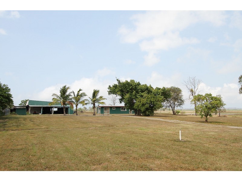 78 Macs Truck Stop Service Road, Balberra QLD 4740