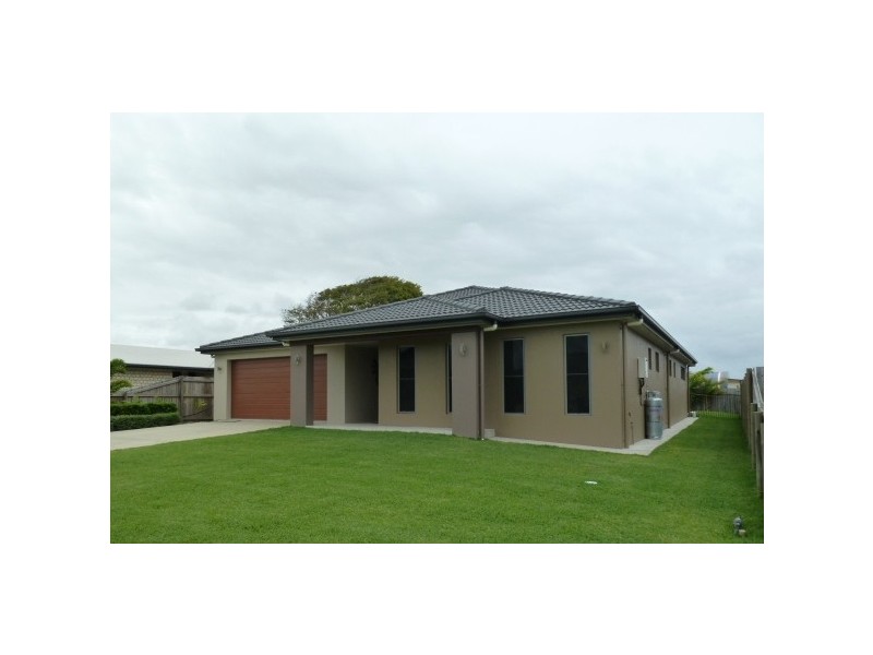 19 Debbiesue Drive, Mount Pleasant QLD 4740