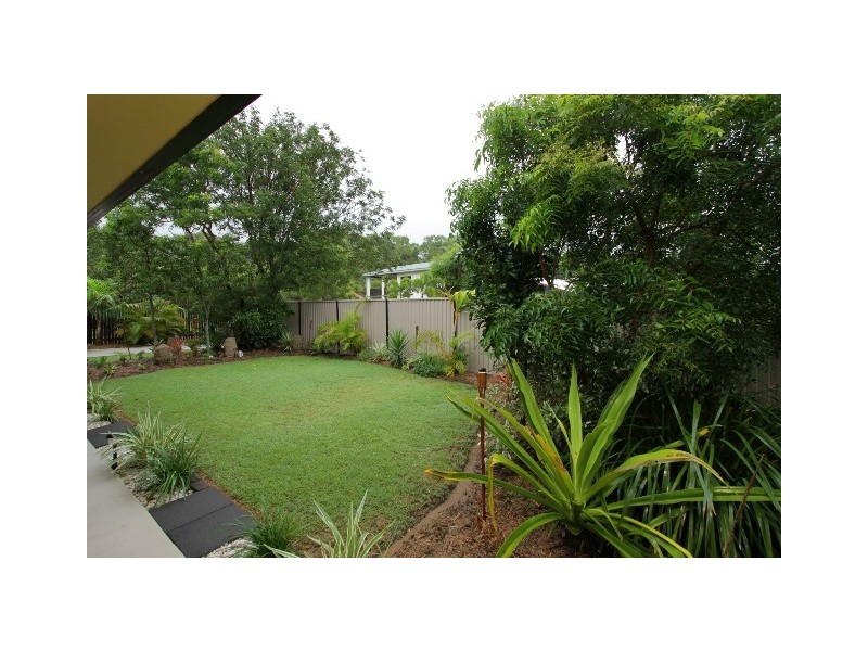 9 Blacksmith Street, Slade Point QLD 4740