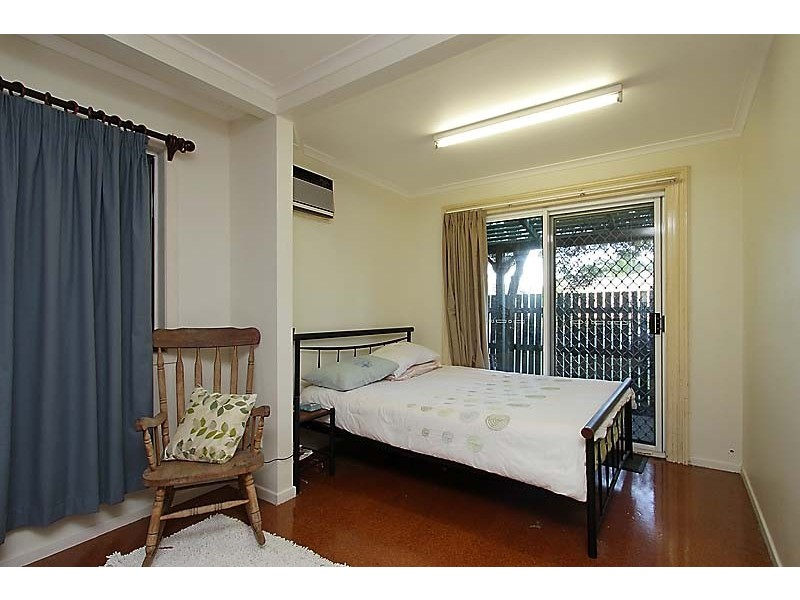 11 Park Street, East Mackay QLD 4740
