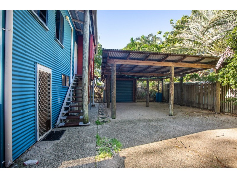 12 Mango Avenue, Eimeo QLD 4740