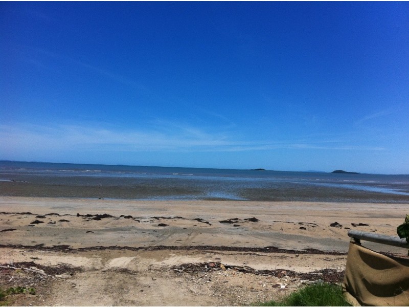 6 Shannon Street, Midge Point QLD 4799