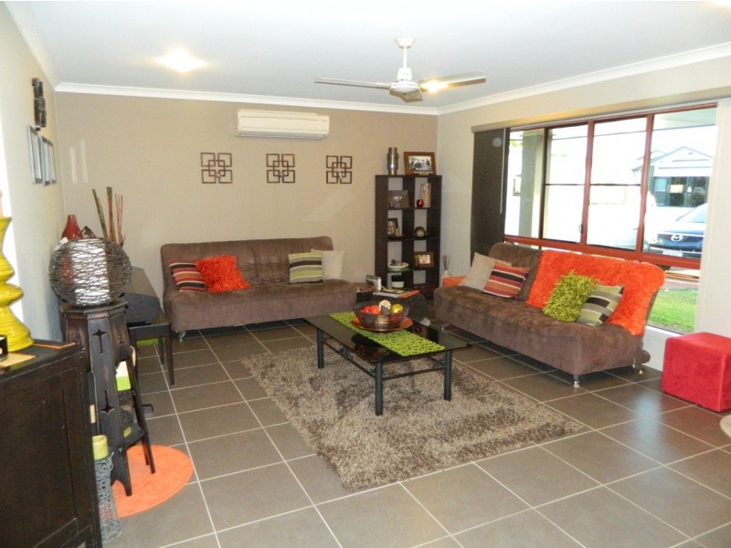 3 Victor Avenue, Glenella QLD 4740