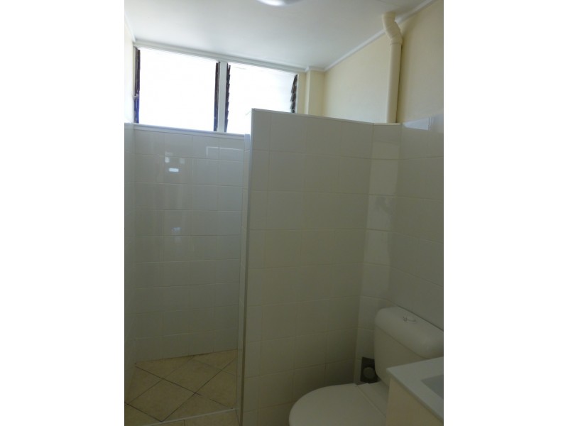 1/331 Shakespeare Street, Mackay QLD 4740