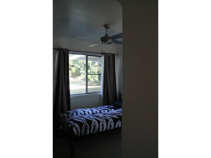 8 Cavanagh Drive, Blacks Beach QLD 4740