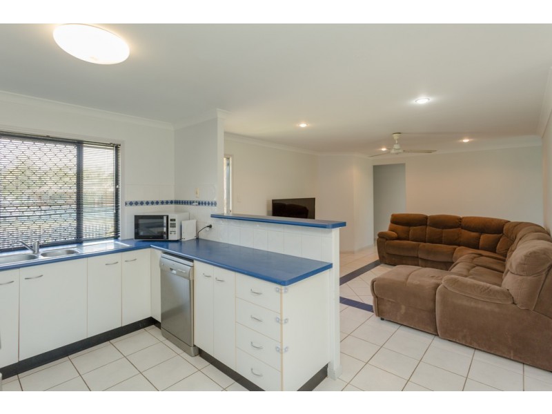 40 Fernleigh Ave, Andergrove QLD 4740