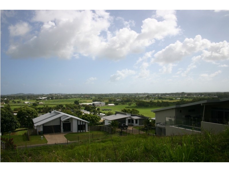 11 Nunkeri Drive, North Mackay QLD 4740