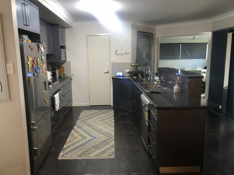 21 Firefly Crescent, Ooralea QLD 4740