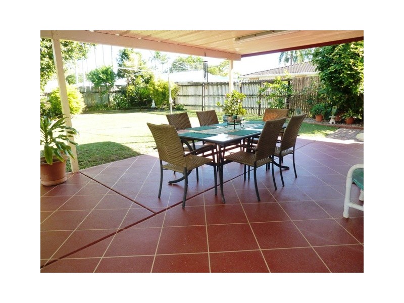 31 Yaralla Ave, East Mackay QLD 4740