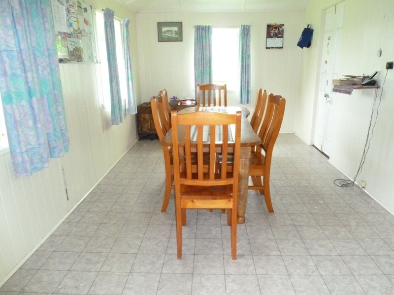 48 Venton Road, Sarina QLD 4737