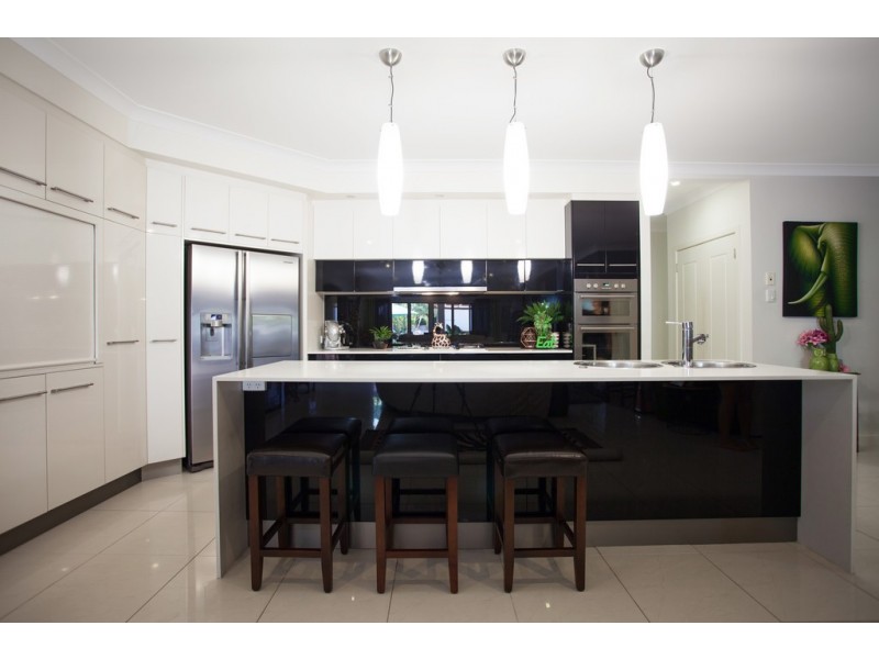 19 Leichardt Way, Andergrove QLD 4740