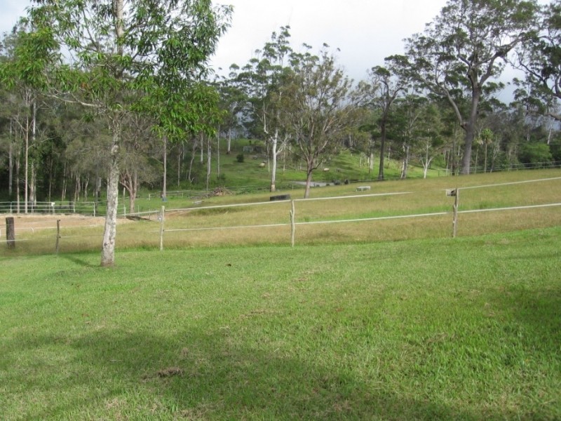 919 Eungella Dam Road, Crediton QLD 4757