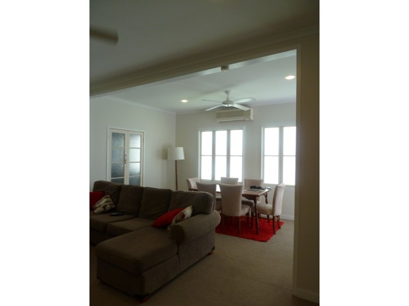 3 Douglas Street, West Mackay QLD 4740