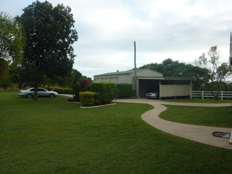 6 Palm Ridge Drive, Glenella QLD 4740