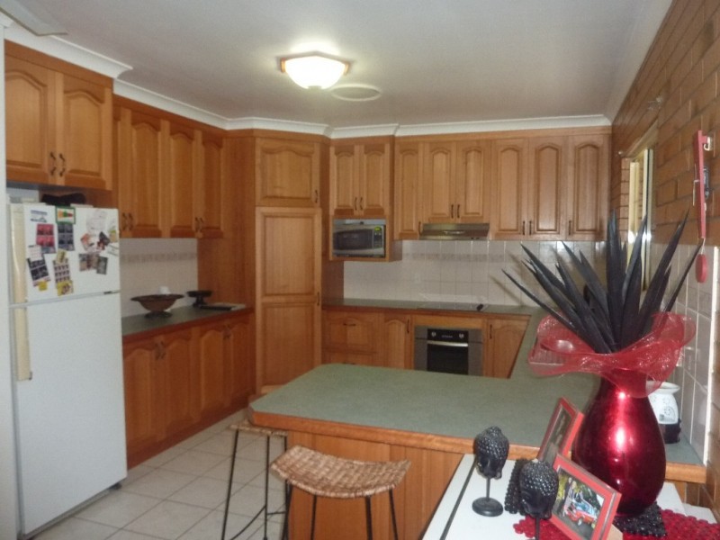 6 Palm Ridge Drive, Glenella QLD 4740