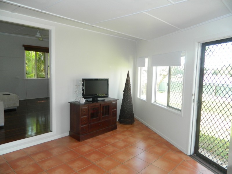 17 Valley Street, North Mackay QLD 4740