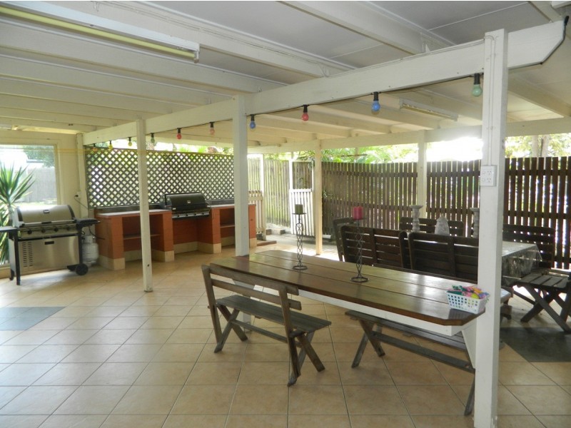 17 Valley Street, North Mackay QLD 4740