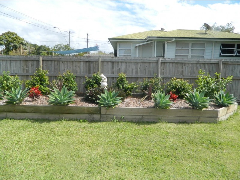 17 Valley Street, North Mackay QLD 4740