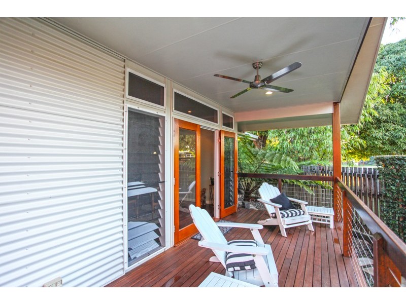 101 Waverley St, Bucasia QLD 4750