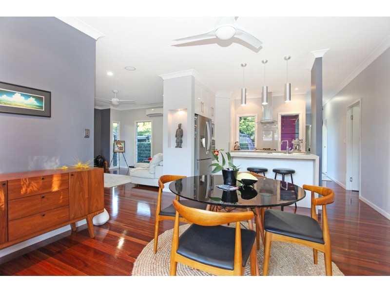 101 Waverley St, Bucasia QLD 4750