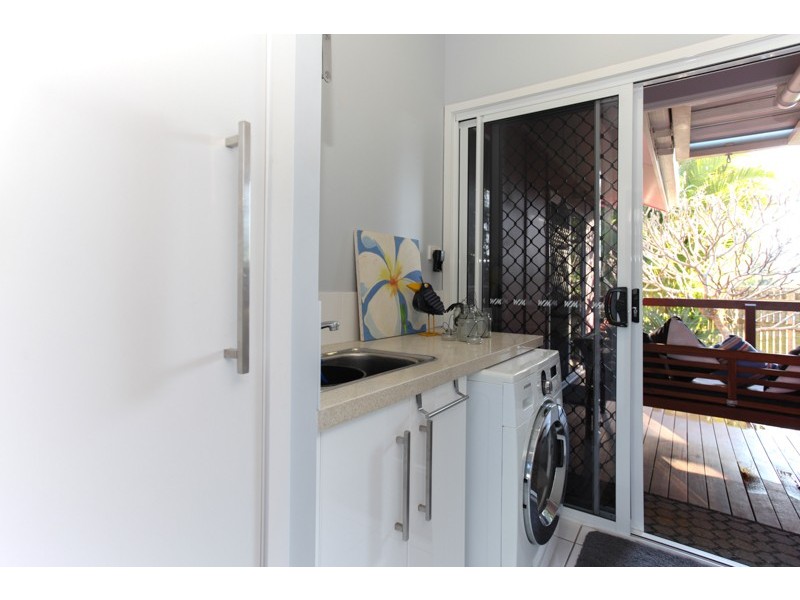 101 Waverley St, Bucasia QLD 4750