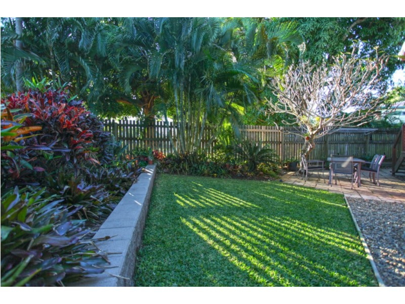 101 Waverley St, Bucasia QLD 4750